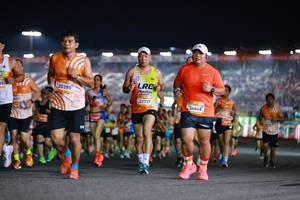 BIB: 201, 20398, 22737, 87972
                            <button type="button" onclick="openModal(23020846)" class="btn btn-primary btn-sm float-right btn-popup" data-toggle="modal" data-target=".modal-high-quality">
                        <i class="fas fa-shopping-cart"></i> Add to Cart
                    </button>
                                            <button type="button" onclick="isThisMe(23020846, true)" class="btn btn-success btn-sm float-right btn-popup btn-isme hidden" data-toggle="tooltip" data-placement="bottom" title="นี่คือรูปของคุณใช่ไหม คลิกที่นี่เพื่อเอาเข้าอัลบั้ม">
                        <i class="fas fa-plus"></i> Add to album
                    </button>
                    <button type="button" onclick="isThisMe(23020846, false)" class="btn btn-warning btn-sm float-right btn-popup btn-isnotme hidden">
                        <i class="fas fa-ban"></i> Remove from album
                    </button>